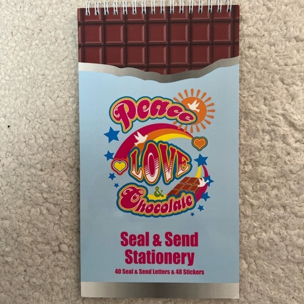 iScream Peace Love & Chocolate Seal & Send Stationery Set